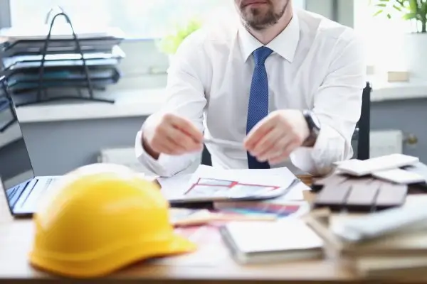 découvrez l'assurance décennale spécialement conçue pour les micro-entreprises. protégez-vous contre les risques liés à la construction et sécurisez votre activité grâce à une couverture adaptée à vos besoins. obtenez des devis compétitifs et assurez la pérennité de vos projets.