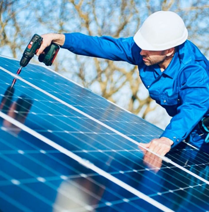découvrez notre service de courtier en assurances photovoltaïques, spécialisé dans la protection de vos investissements solaires. bénéficiez de conseils sur-mesure et d’offres adaptées pour sécuriser votre installation photovoltaïque et optimiser votre rentabilité.